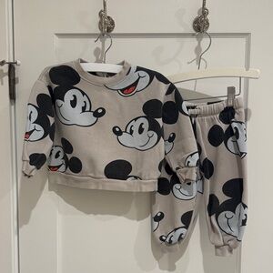 Zara Disney Mickey Mouse sweatshirt and matching sweatpants 2T